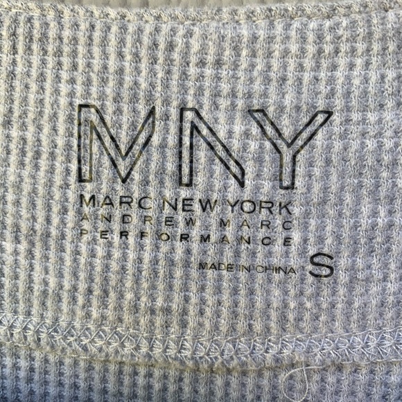 ‼️SOLD‼️MARC NEW YORK long sleeve thermal cowl neck fitted sweater - Picture 5 of 6
